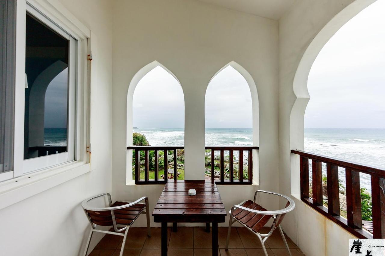 崖上民宿 Cliff House B&B Phong Tân Ngoại thất bức ảnh