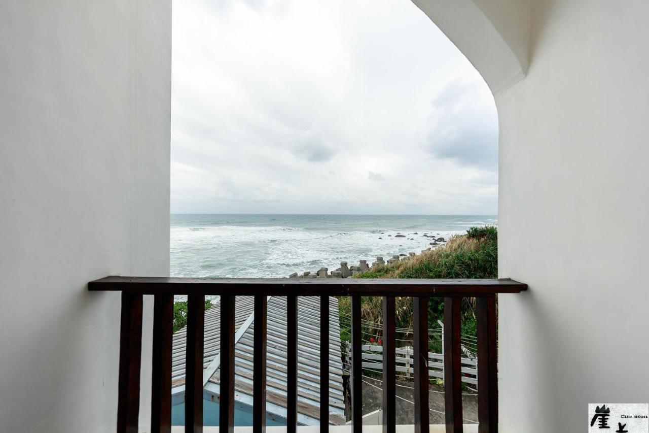 崖上民宿 Cliff House B&B Phong Tân Ngoại thất bức ảnh