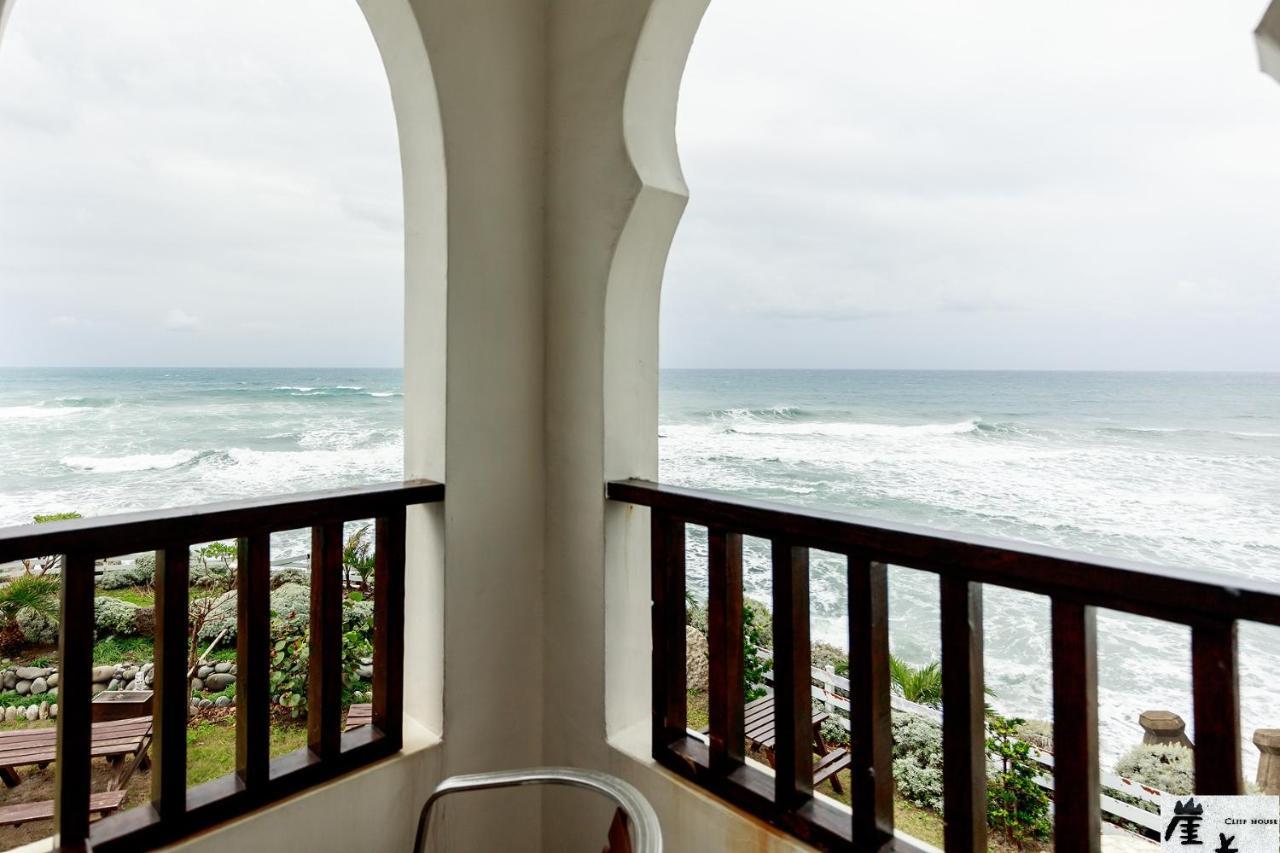 崖上民宿 Cliff House B&B Phong Tân Ngoại thất bức ảnh