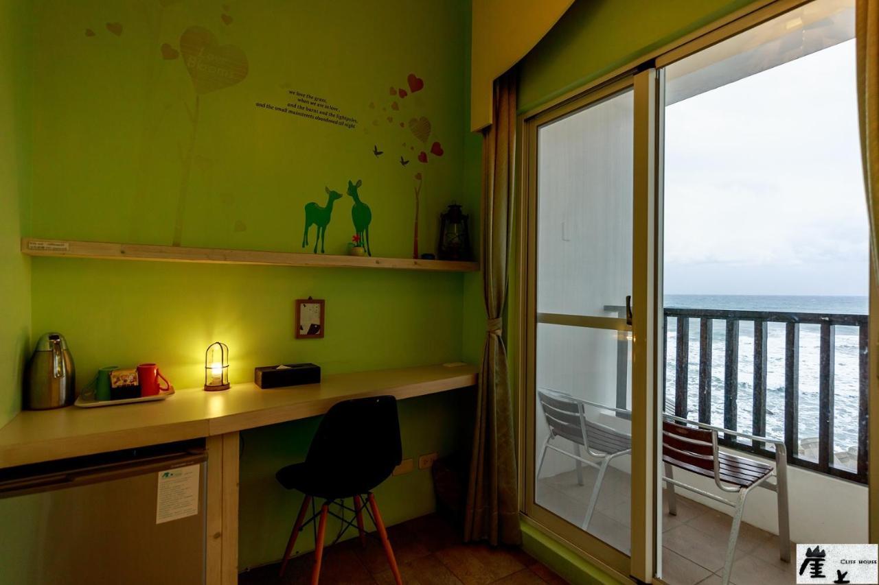 崖上民宿 Cliff House B&B Phong Tân Ngoại thất bức ảnh