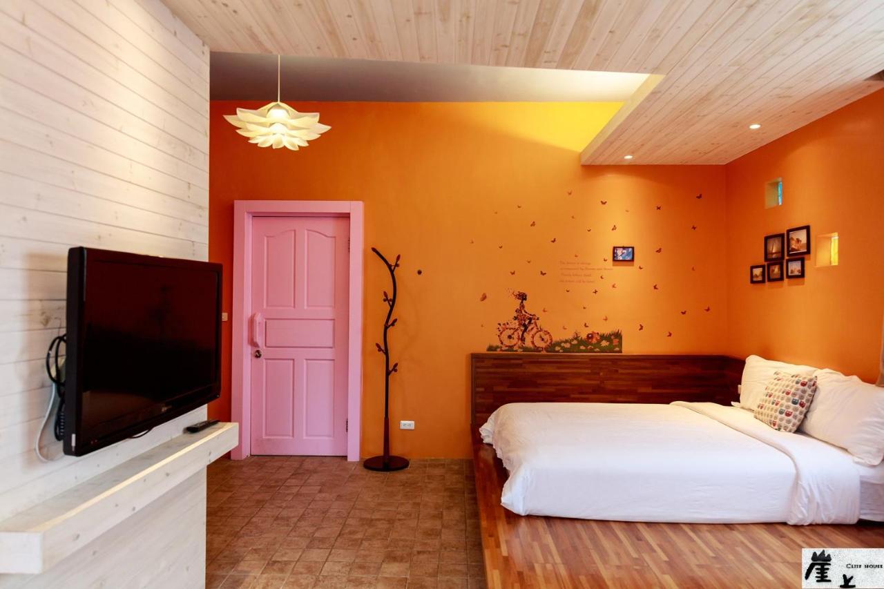 崖上民宿 Cliff House B&B Phong Tân Ngoại thất bức ảnh